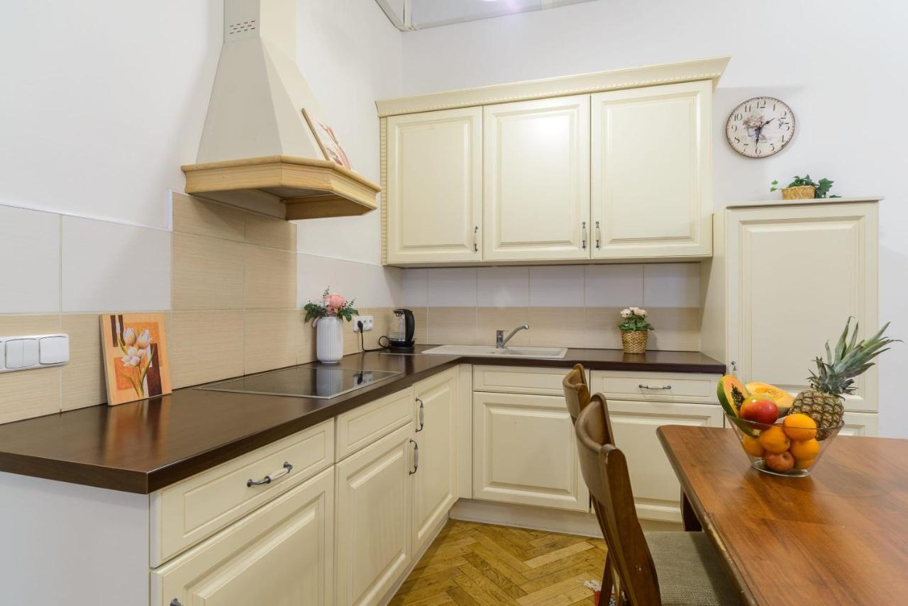 Cozy Apartment Near Stefanikuv Most Prag Exterior foto