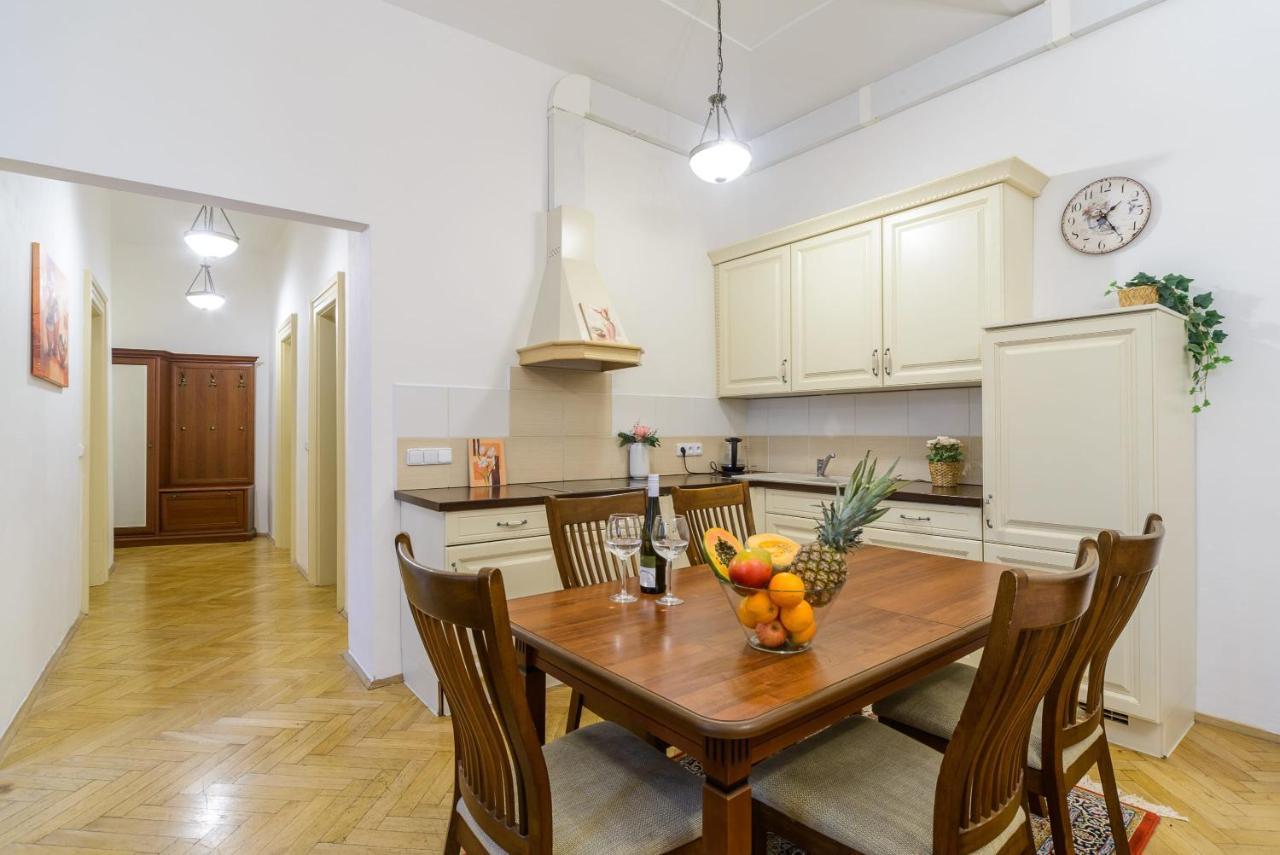 Cozy Apartment Near Stefanikuv Most Prag Exterior foto